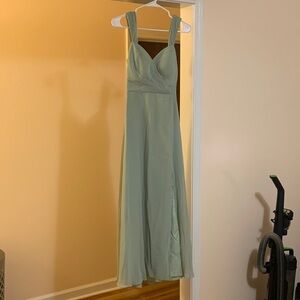 Elegant Green Evening Gown